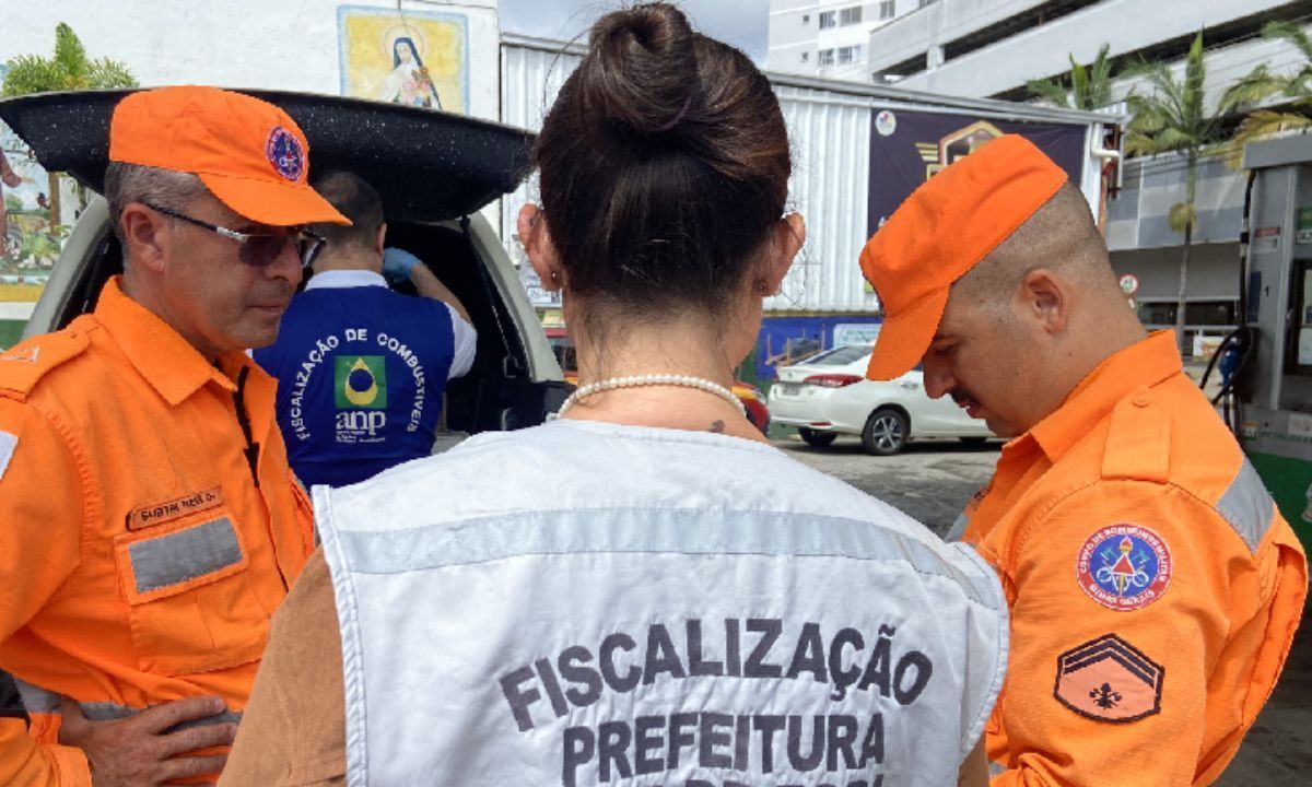 Postos de combustíveis e distribuidoras de gás são fiscalizados em JF