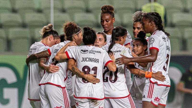 Cristiane decide, e Flamengo vence o América pelo Brasileirão Feminino