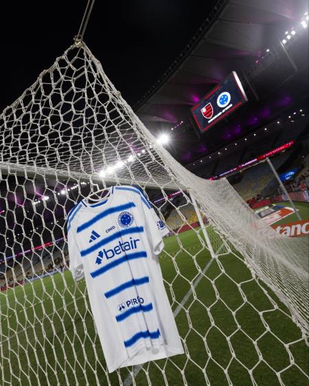 Flamengo e Cruzeiro se enfrentam no Maracanã nesta quinta-feira (2)