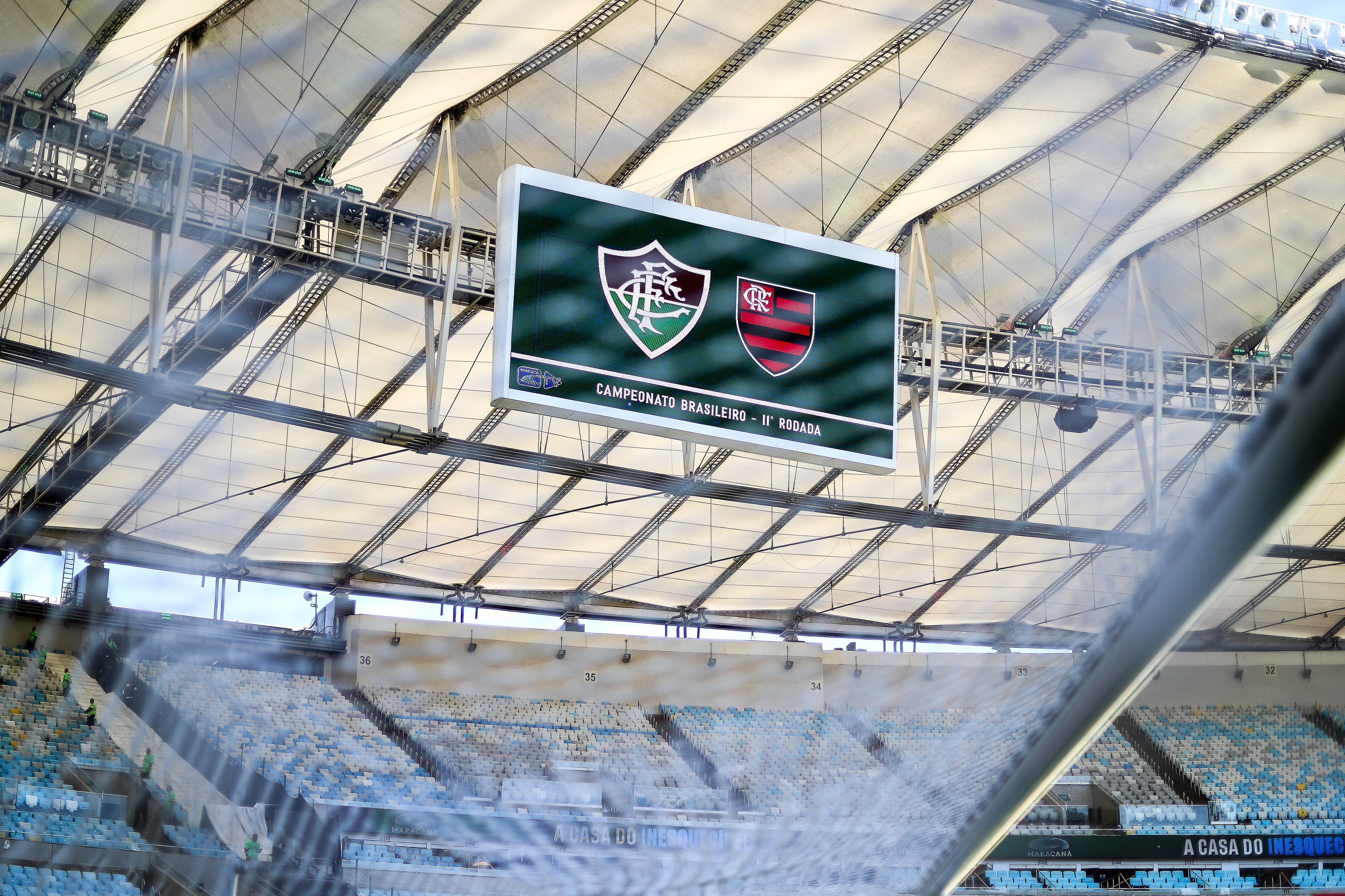 Fluminense x Flamengo: Diniz e Tite definem times com novidades para clássico