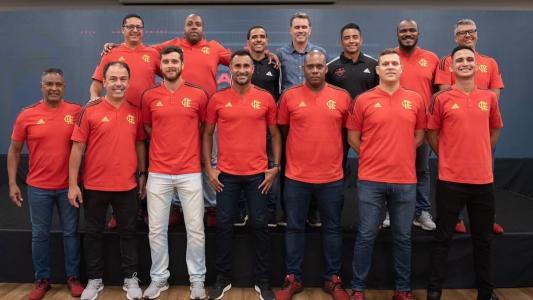Flamengo, atualmente, conta com 15 scouts dedicados às divisões de base