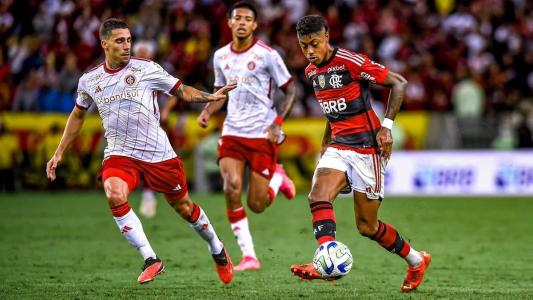 Flamengo e Internacional empataram sem gols no Maracanã