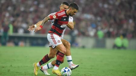 Flamengo ficou no empate com o Fluminense e se enrolou na briga pelo título