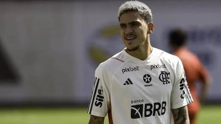 Flamengo foi confirmado com Pedro para jogo contra o Botafogo
