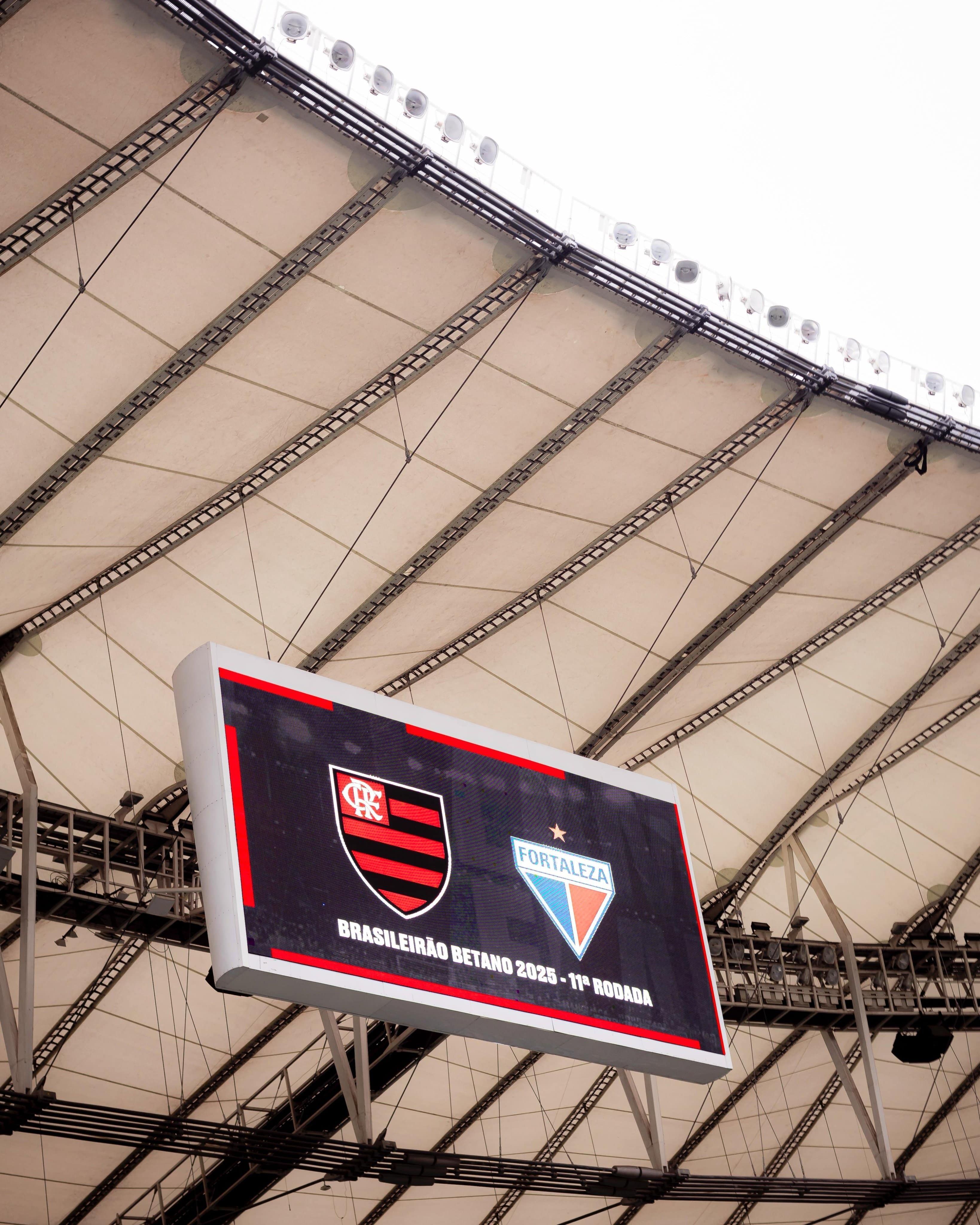 Flamengo x Fortaleza: veja escalações para jogo do Brasileirão