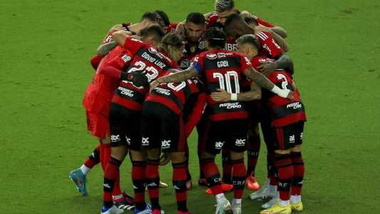 Flamengo soma 12 pontos em sete jogos no Brasileiro