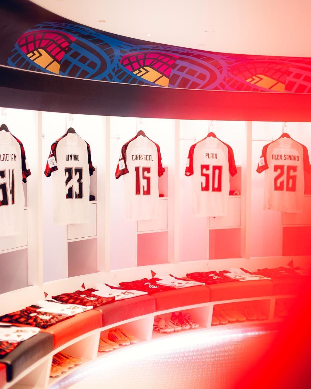 Escalação do Flamengo: Filipe Luís faz mudanças para final contra o PSG