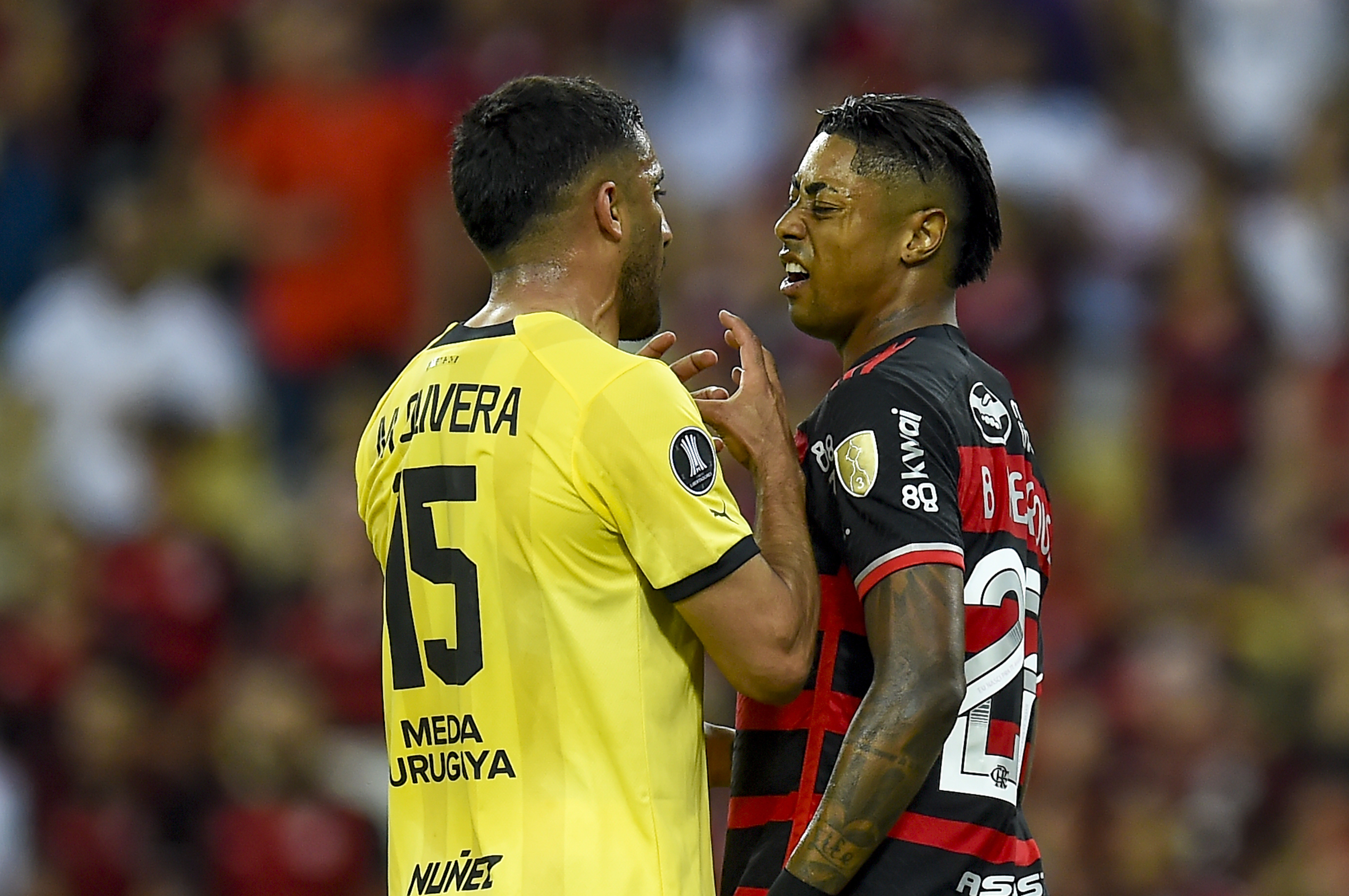 Em desvantagem, Flamengo 'joga a vida' na Libertadores contra o Peñarol