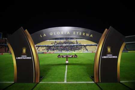 Em 82 jogos disputados, o Cruzeiro venceu 33, perdeu 26 e outros 23 terminaram em igualdade.