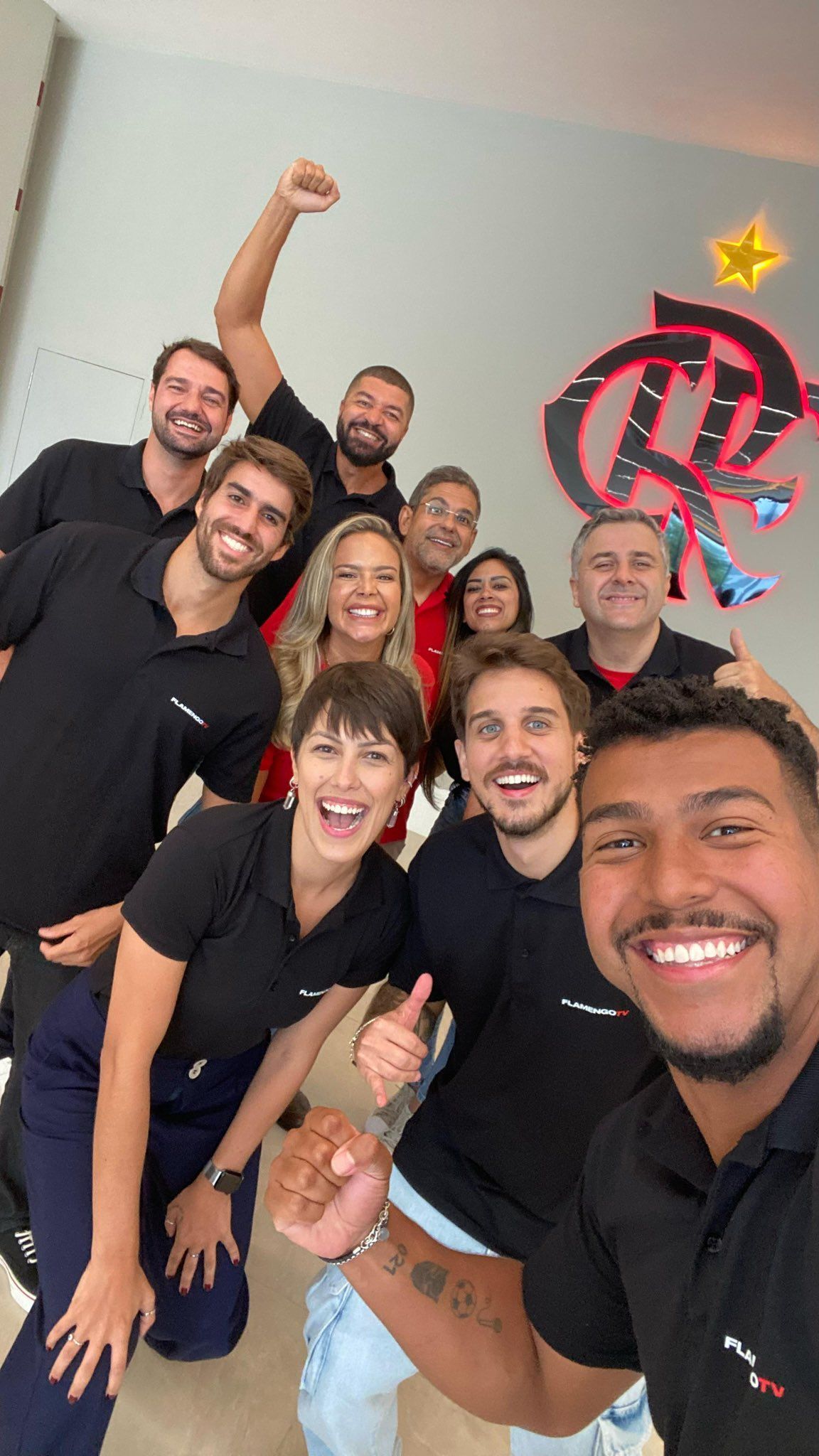 Ídolo do Flamengo anuncia saída de canal do clube: 'Não chegamos a um acordo'