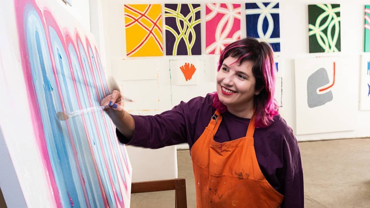 Flávia Coelho estreia a exposição 'Primavera' e reflete sobre a memória