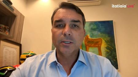 Flávio Bolsonaro em entrevista à Rádio Itatiaia