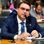Flávio Bolsonaro para Torres na CPMI do 8/1: 'fiquei preocupado que algo pior acontecesse com você'