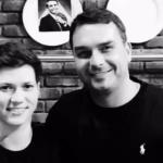 Karol Eller: Flávio Bolsonaro e outros políticos lamentam a morte da influencer