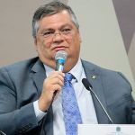 Flávio Dino ironiza Marcos do Val no Senado: 'se o senhor é da SWAT, eu sou dos Vingadores'