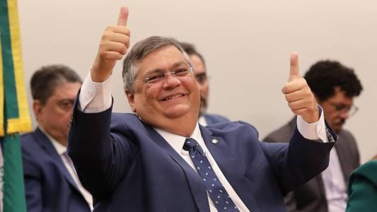Flávio Dino pediu medidas cautelares contra o Google por patrocínio de post contra o PL das Fake News