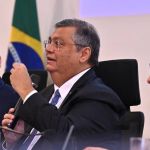 Dino ironiza fala xenofóbica de portuguesa: 'devolvam o ouro de Ouro Preto'