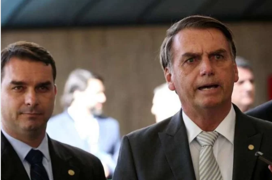 'PF segue sendo usada para perseguir Bolsonaro', diz Flávio após novos desdobramentos de investigação