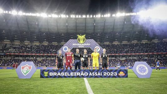 Flávio Rodrigues de Souza (Fifa-SP) foi o dono do apito no Mineirão