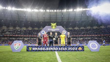 Flávio Rodrigues de Souza (Fifa-SP) foi o dono do apito no Mineirão