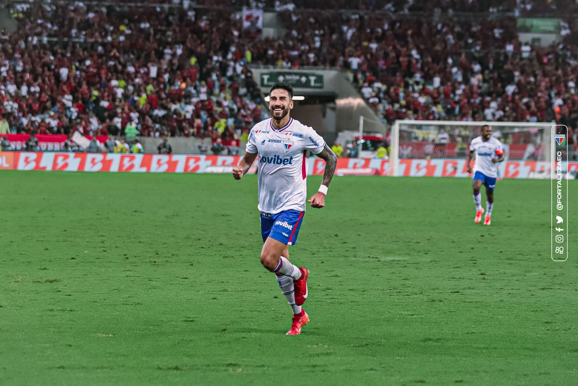 Lucero se encaminha para superar marca de gols que dura seis anos no Fortaleza