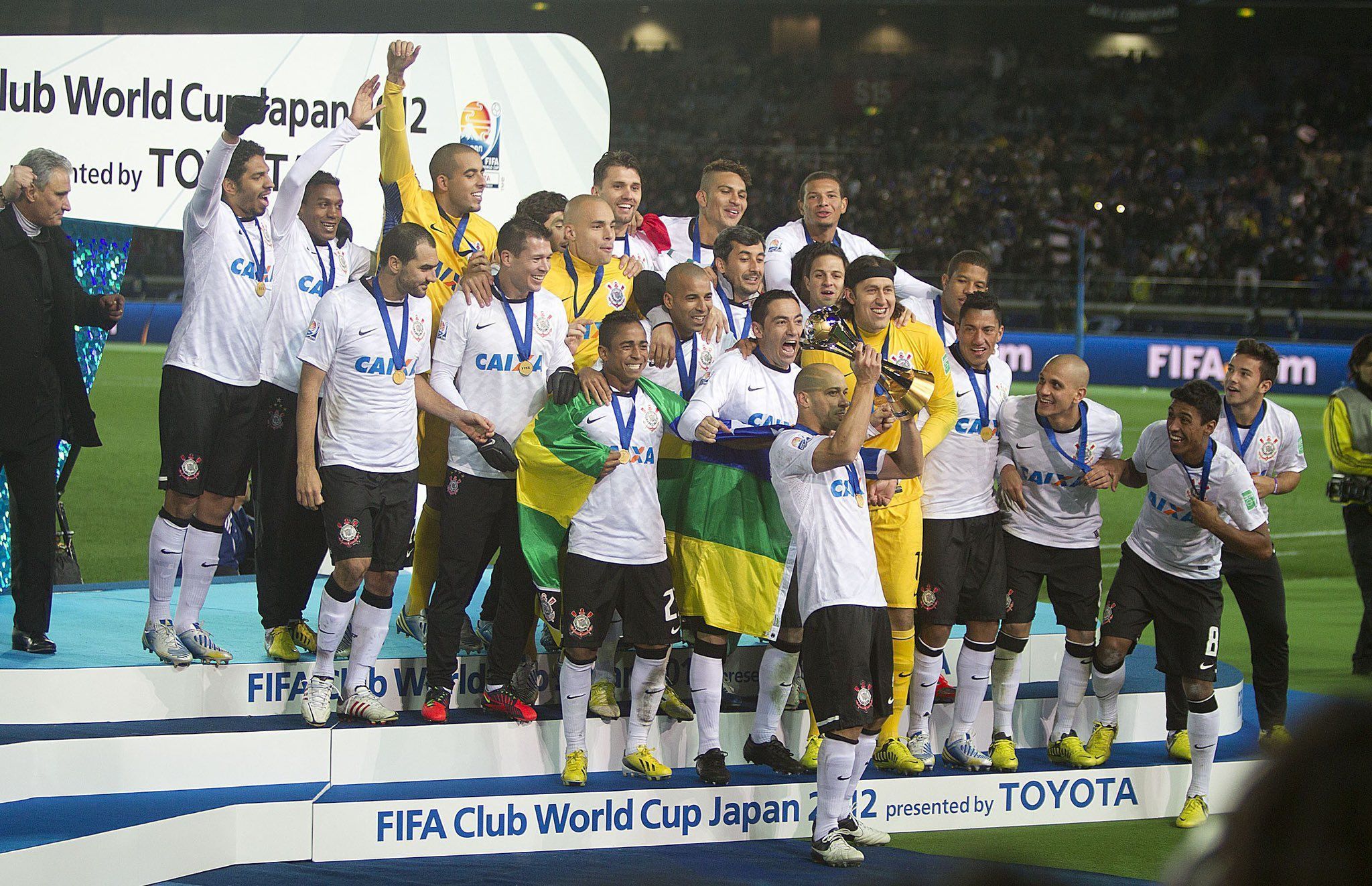 Segundo título mundial do Corinthians completa 12 anos; relembre