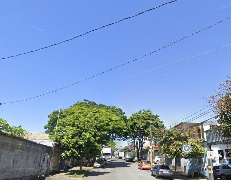 Homem em situação de rua encontra feto dentro de sacola no lixo na região Norte de BH