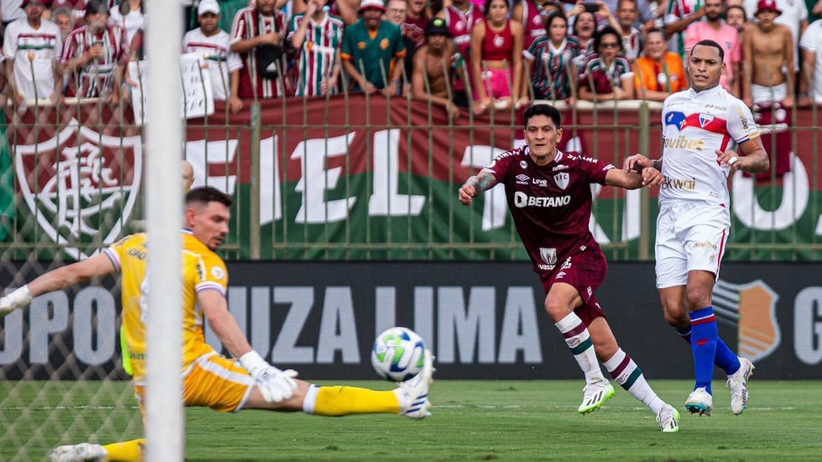 Fluminense marca no fim e vence o Fortaleza em Volta Redonda pelo Brasileirão