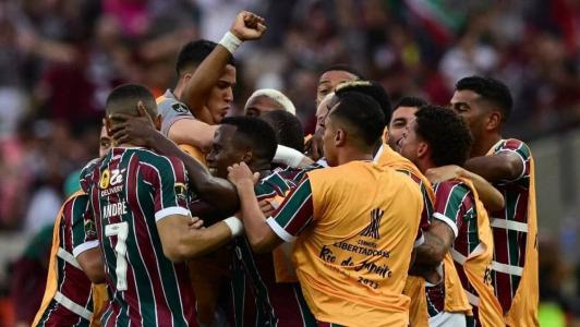 Fluminense faz história e conquista título inédito