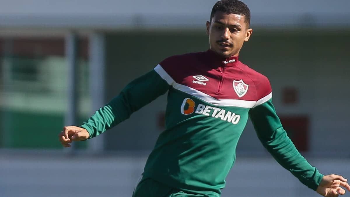 Fluminense faz esforço grande para segurar André até o fim do ano