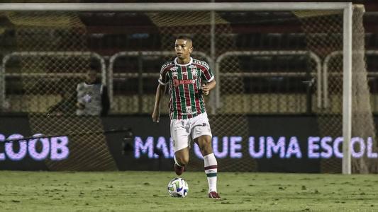 Fluminense tenta entrar no G4