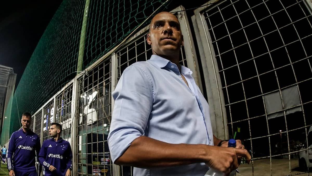 Com 'muita ambição', Pepa muda foco do Cruzeiro para Copa do Brasil