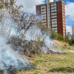 Bairro Sion vai ficar sem luz até início da noite após incêndio atingir rede elétrica