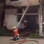 Homem esfaqueia a esposa e ateia fogo em casa no bairro União, em BH