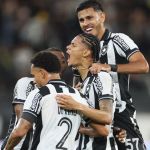 Danilo marca pela primeira vez, e Botafogo goleia RB Bragantino pelo Brasileirão
