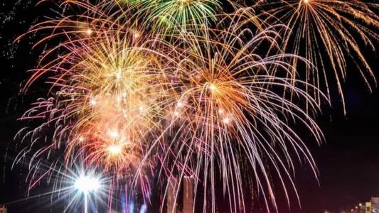 Fogos de artifício com efeitos sonoros são proibidos na capital mineira