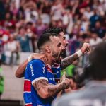 Após choro, Moisés marca na Copa do Nordeste e 'reata' com torcida do Fortaleza