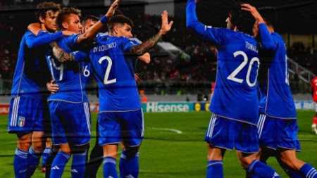 Fora de casa, a Itália venceu Malta e se recuperou após derrota na estreia das eliminatórias