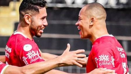 Fora de casa, o Vila Nova goleou o Botafogo-SP por 3 a 0