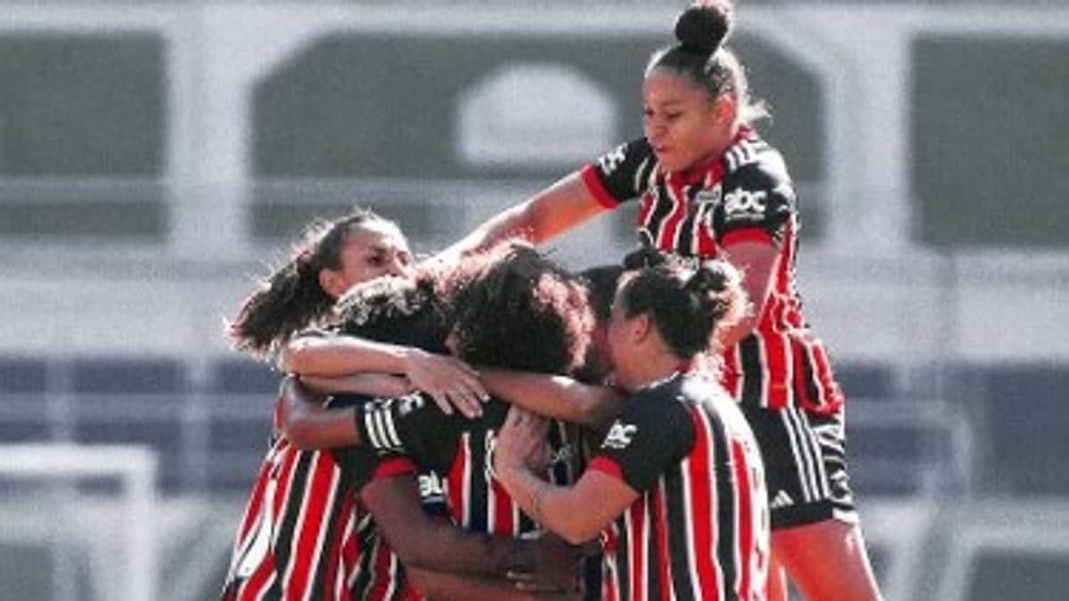Brasileirão Feminino: Santos, São Paulo e Ferroviária avançam para semifinal