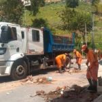 Em Belo Horizonte, garis retiram mais mil toneladas de lama das ruas em 4 meses