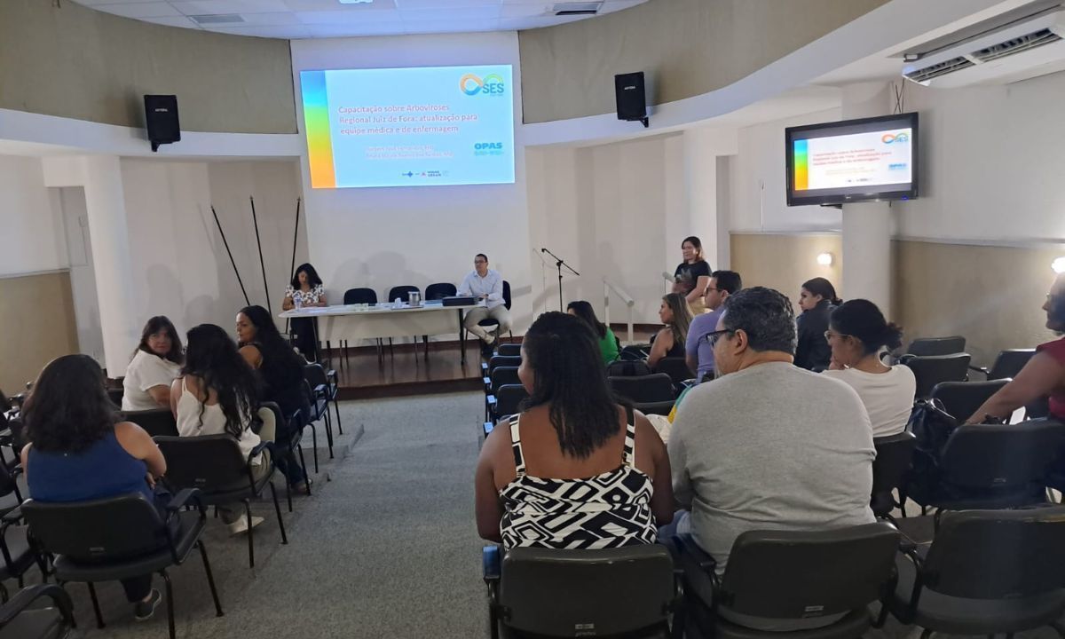 Força Estadual do SUS realiza treinamento contra arboviroses na Superintendência Regional de Juiz de Fora