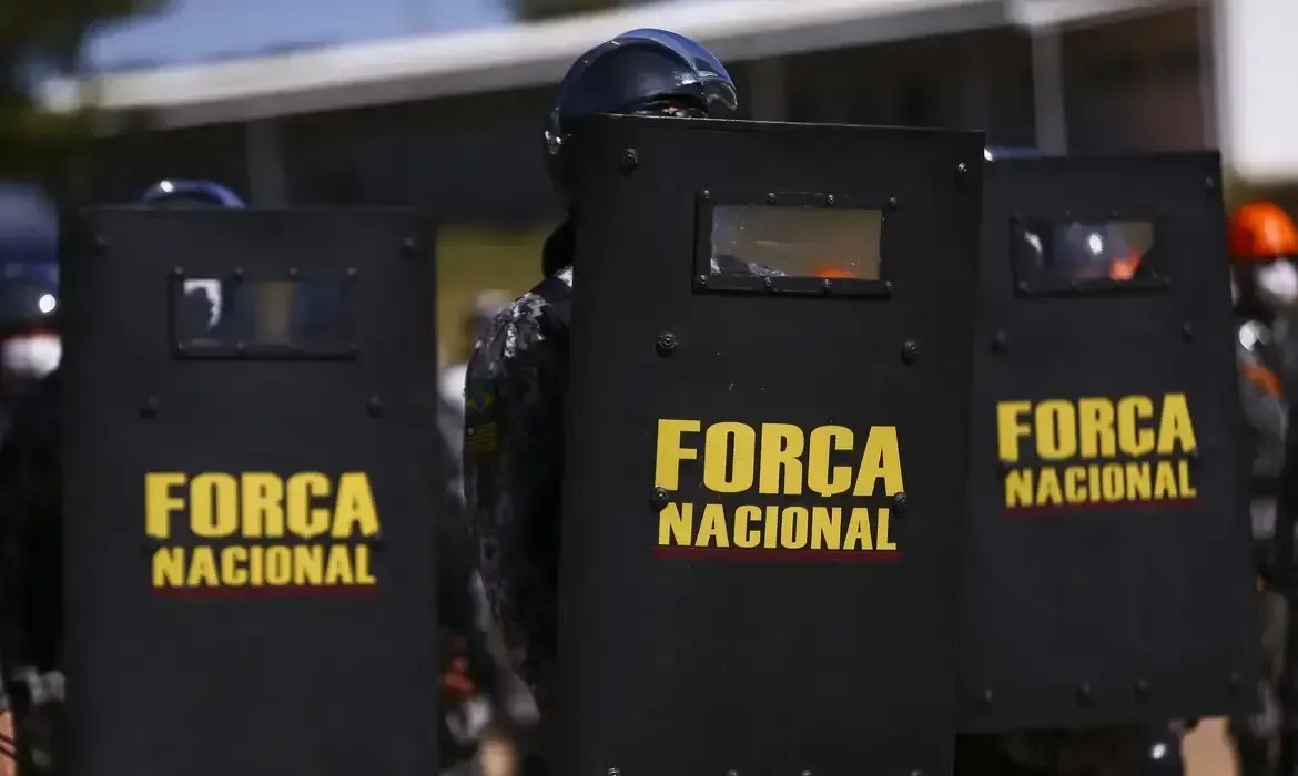 Dino prorroga uso da Força Nacional no RJ, e permanência de tropas a partir de fevereiro caberá a Lewandowski