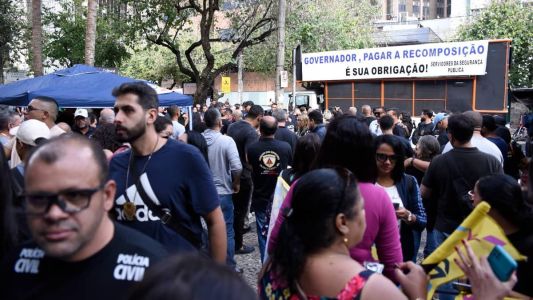 Forças de segurança têm protestado na Assembleia em prol de recomposição salarial