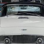 Abel Ferreira, do Palmeiras, restaura carro na mesma oficina de Felipão; fotos