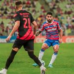 Revelação do Fortaleza machuca joelho, e Galhardo detona gramado do Castelão