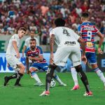 Fortaleza vence o Corinthians pelo Brasileiro em prévia de decisão na 'Sula'