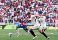 Fortaleza e Grêmio empatam no Castelão pelo Brasileirão