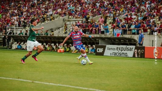 Fortaleza e Palmeiras se enfrentaram na noite desta quarta-feira, na Arena Castelão