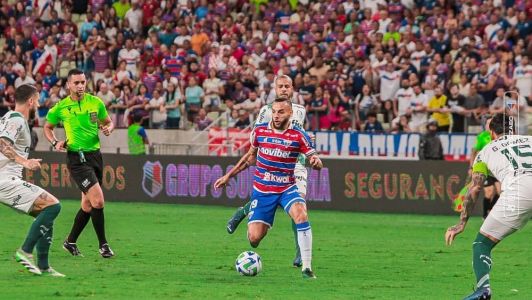 Fortaleza empatou por 2 a 2 com o Palmeiras e completou nove jogos sem ganhar no Brasileiro
